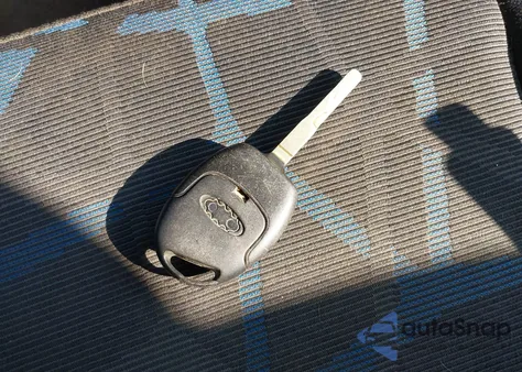 2011 Ford Fiesta Se z USA, uszkodzony, nr VIN 3FADP4EJ6BM141666